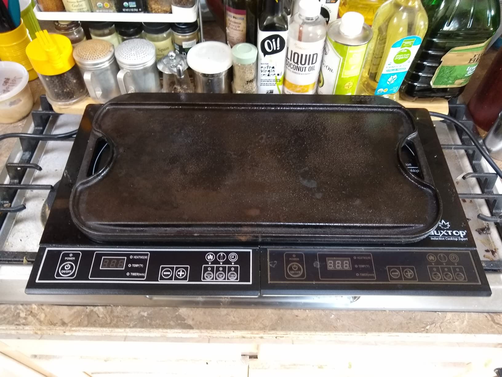 Duxtop 1800W Portable Induction Cooktop Countertop Burner, Gold 8100MC customer photo 1