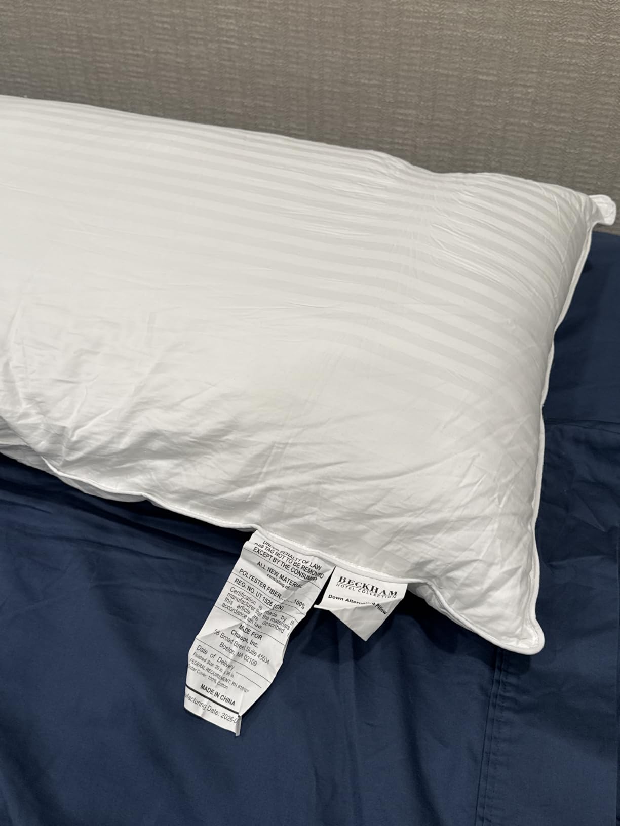 Beckham Hotel Collection Bed Pillows Standard/Queen Size Set of 2 | Original Soft Down Alternative Pillow for Sleeping, Soft Support for Back, Stomach or Side Sleepers customer photo 2