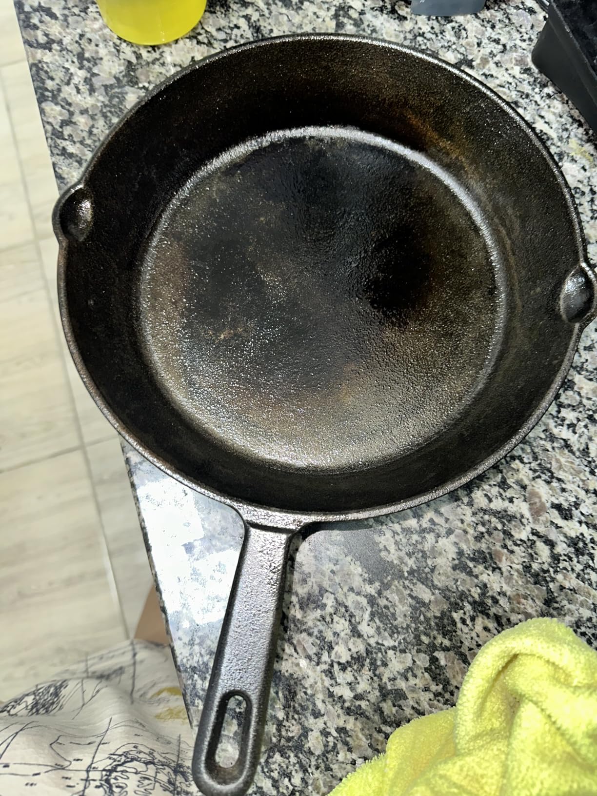 Utopia Kitchen Premium Cast Iron Skillets 3 Piece Set - Pre Seasoned Frying Pan, 6, 8 & 10 Inches, PFAS-Free customer photo 1