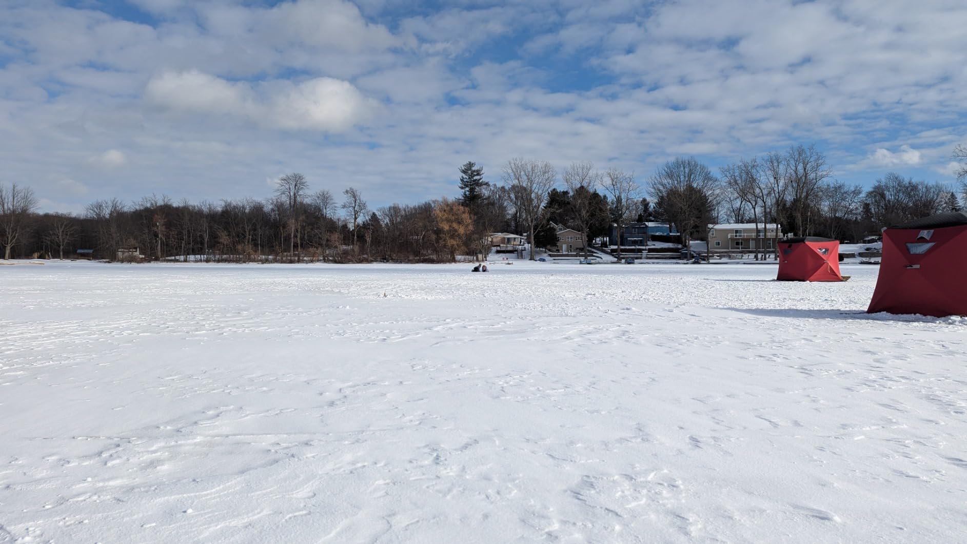THUNDERBAY Ice Cube Series Pop-Up 3-4 Person Wide Bottom Ice Fishing Shelter, 39-56 Square Feet of Fishable Area, Portable 3-4 Person Ice Shanty customer photo 2
