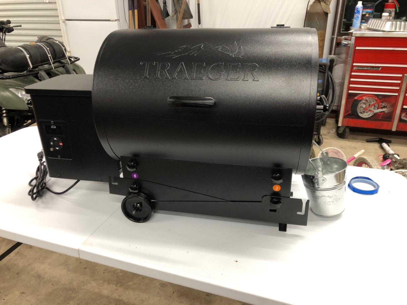 Traeger Tailgater Portable Wood Pellet Grill & Smoker, 300 Sq In customer photo 2