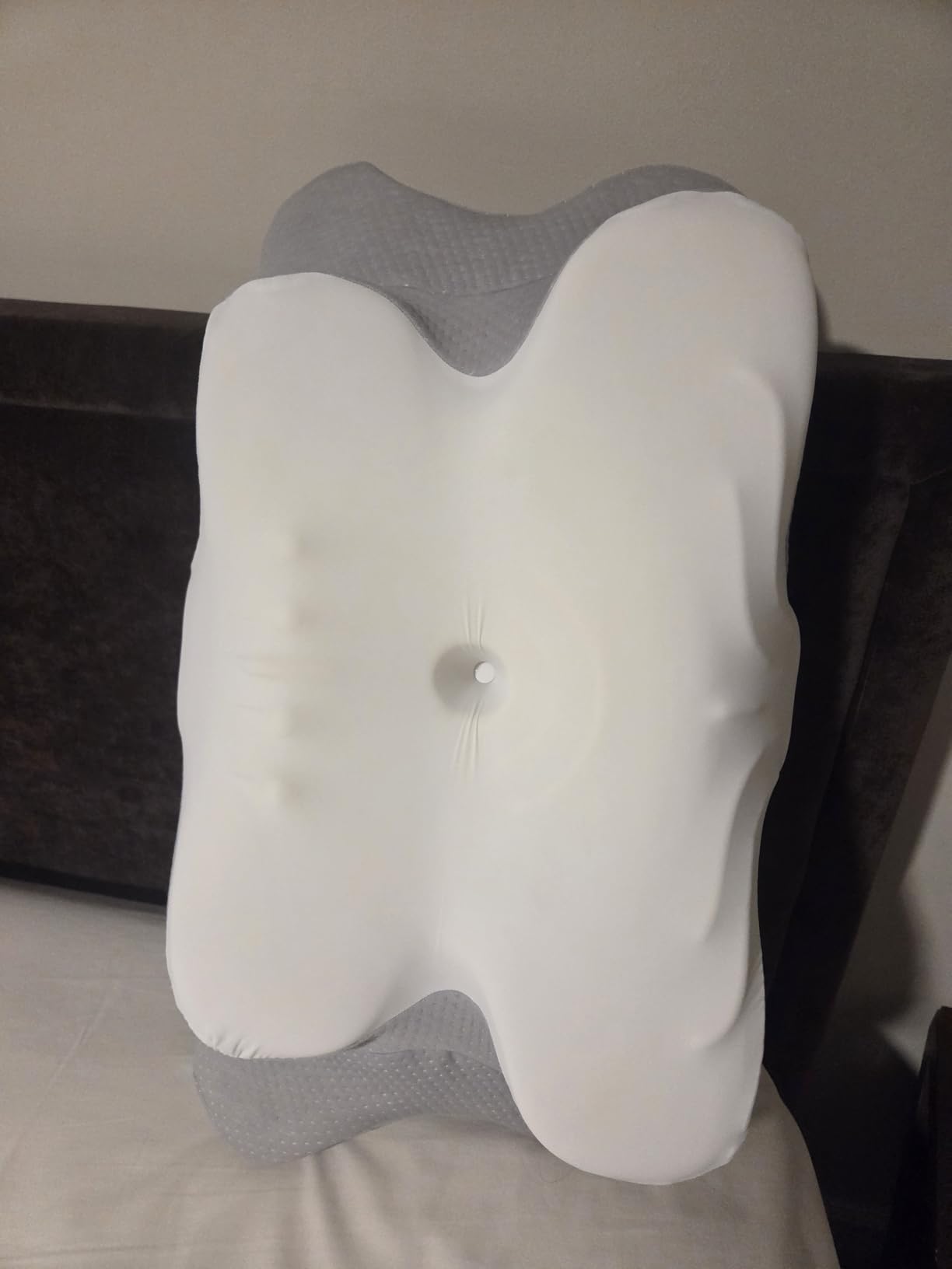 VYLEE Cervical Neck Pillow for Pain Relief, Ergonomic Memory Foam Pillow for Neck Support, Cooling Contour Orthopedic Pillow for Side, Back & Stomach Sleepers customer photo 2
