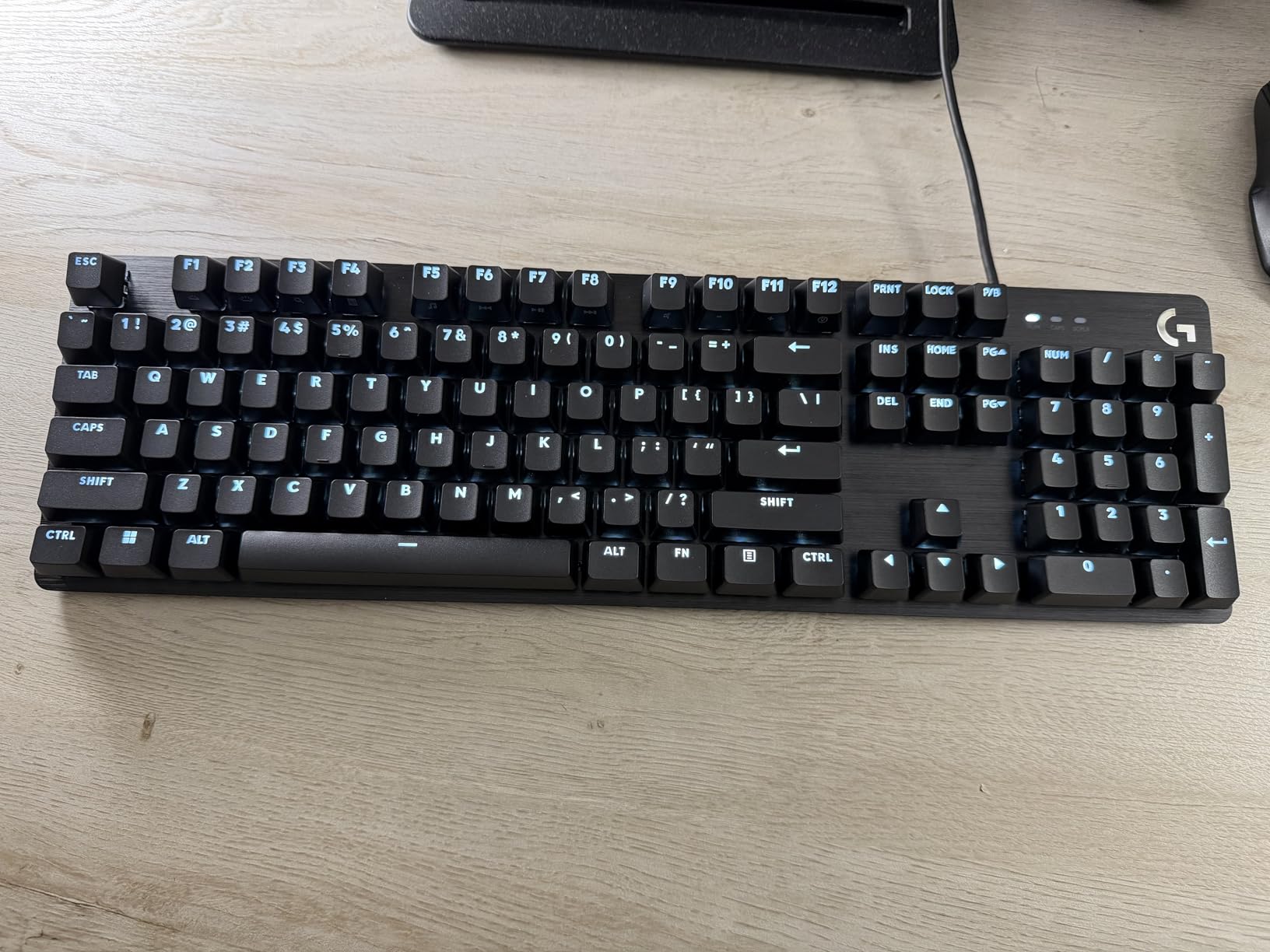 Logitech G413 SE Full-Size Mechanical Gaming Keyboard - Black | Backlit, anti-ghosting, compatible with Windows and macOS, aluminum material customer photo 1