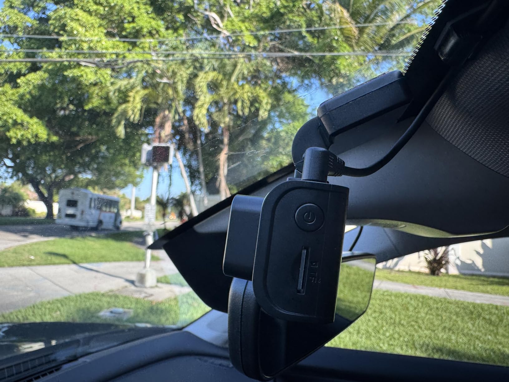 REDTIGER 4K Dash Cam Front Rear, STARVIS 2 Sensor, Free Card Included, 5.8GHz WiFi-20MB/s Fast Download, Dash Camera for Cars with GPS, WDR Night Vision, 170°Wide Angle, 24H Parking Mode(F7NP) customer photo 2