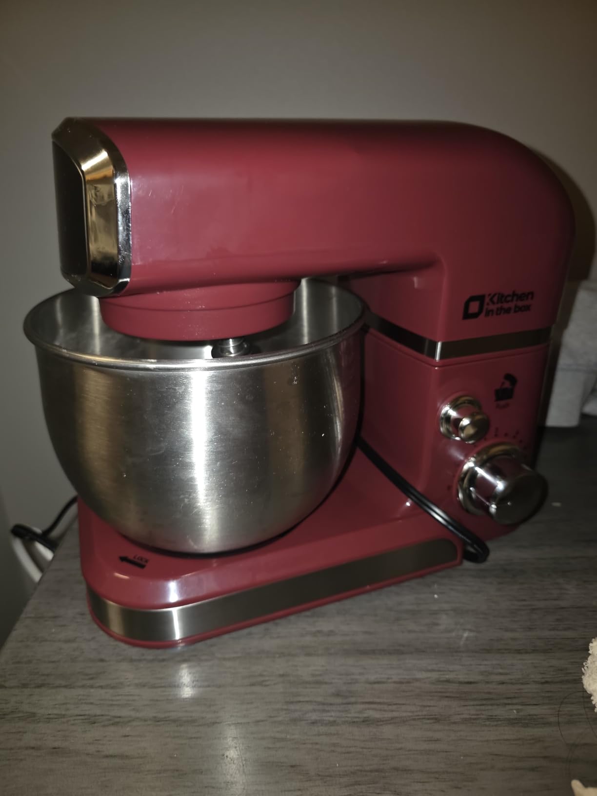 Kitchen in the box Stand Mixer,3.2Qt Small Electric Food Mixer,6 Speeds Portable Lightweight Kitchen Mixer for Daily Use with Egg Whisk,Dough Hook,Flat Beater (Black) customer photo 1