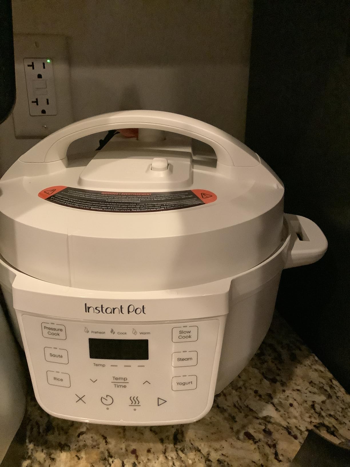 Instant Pot 6QT RIO 7-in-1 Multi-Cooker, Pressure Cooker, Slow cook, Sauté, Steam, Rice Maker, Yogurt, & Warmer, Black, 6 Quarts customer photo 2