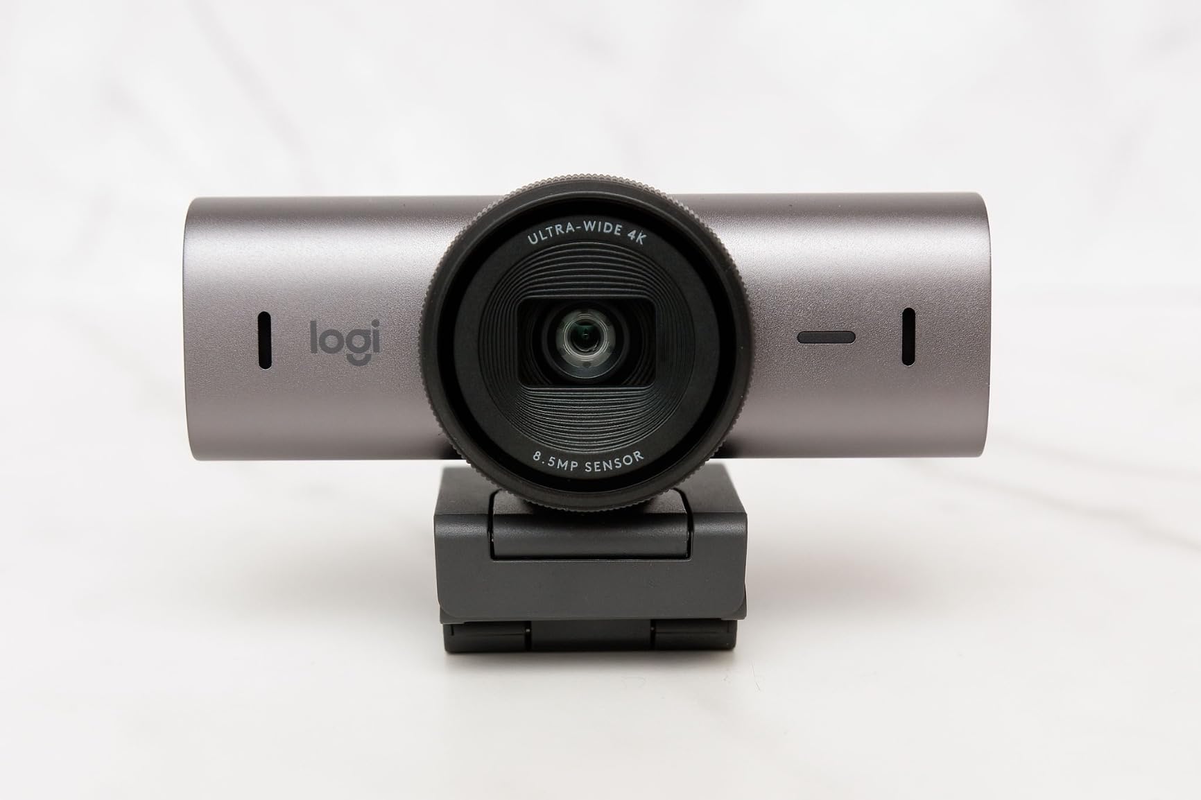 Logitech MX Brio Ultra HD 4K Webcam for Collaboration and Streaming, 1080p 60 FPS, Show Mode, Works with Microsoft Teams, Zoom, Google Meet, Nintendo Switch 2, Graphite customer photo 2