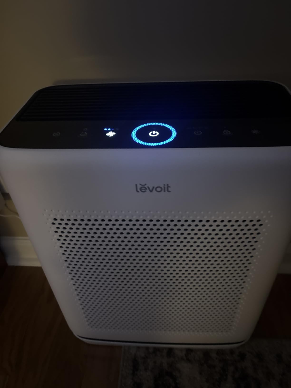 LEVOIT Smart Air Purifier for Home Large Room up to 1875 Ft² Vital 200S-P | For Quiet Bedroom at 27dB, AHAM VERIFIDE, Air Quality Monitor, HEPA Sleep Mode for Allergies, Pet Hair and dander, White customer photo 1