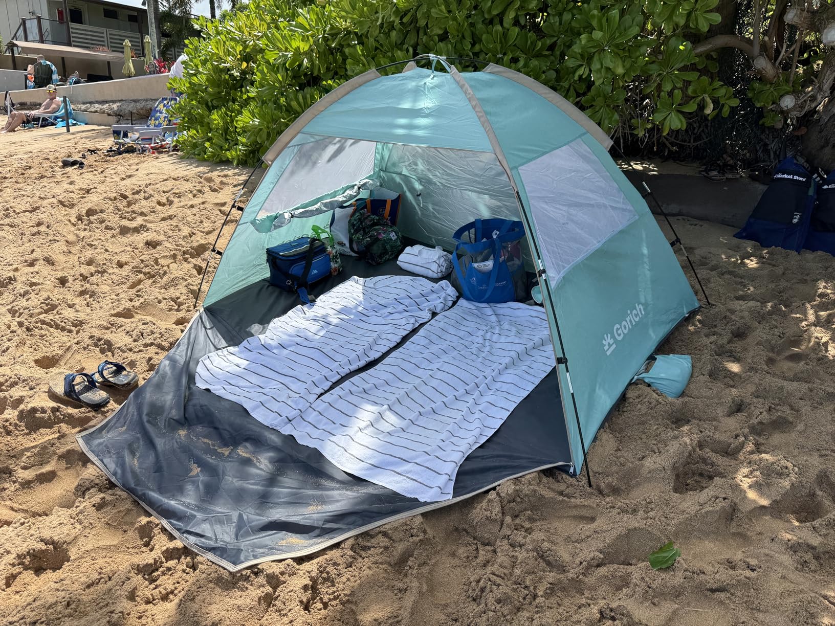 Gorich Beach Tent Sun Shelter for 3/4/6/8/10 Person with UPF 50+ UV Protection, Lightweight & Easy Setup Beach Shade Canopy, Portable Beach Shade Tent Beach Cabana customer photo 2