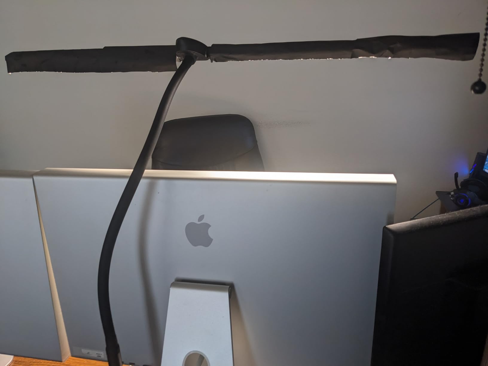 Pzloz Led Desk Lamp for Office Home - Eye Caring Architect lamp with Clamp,Dual Screen Computer Monitor Work Smart Light: 24W 5 Color Flexible Adjustable Lighting Table Lamp for Study Drafting customer photo 1