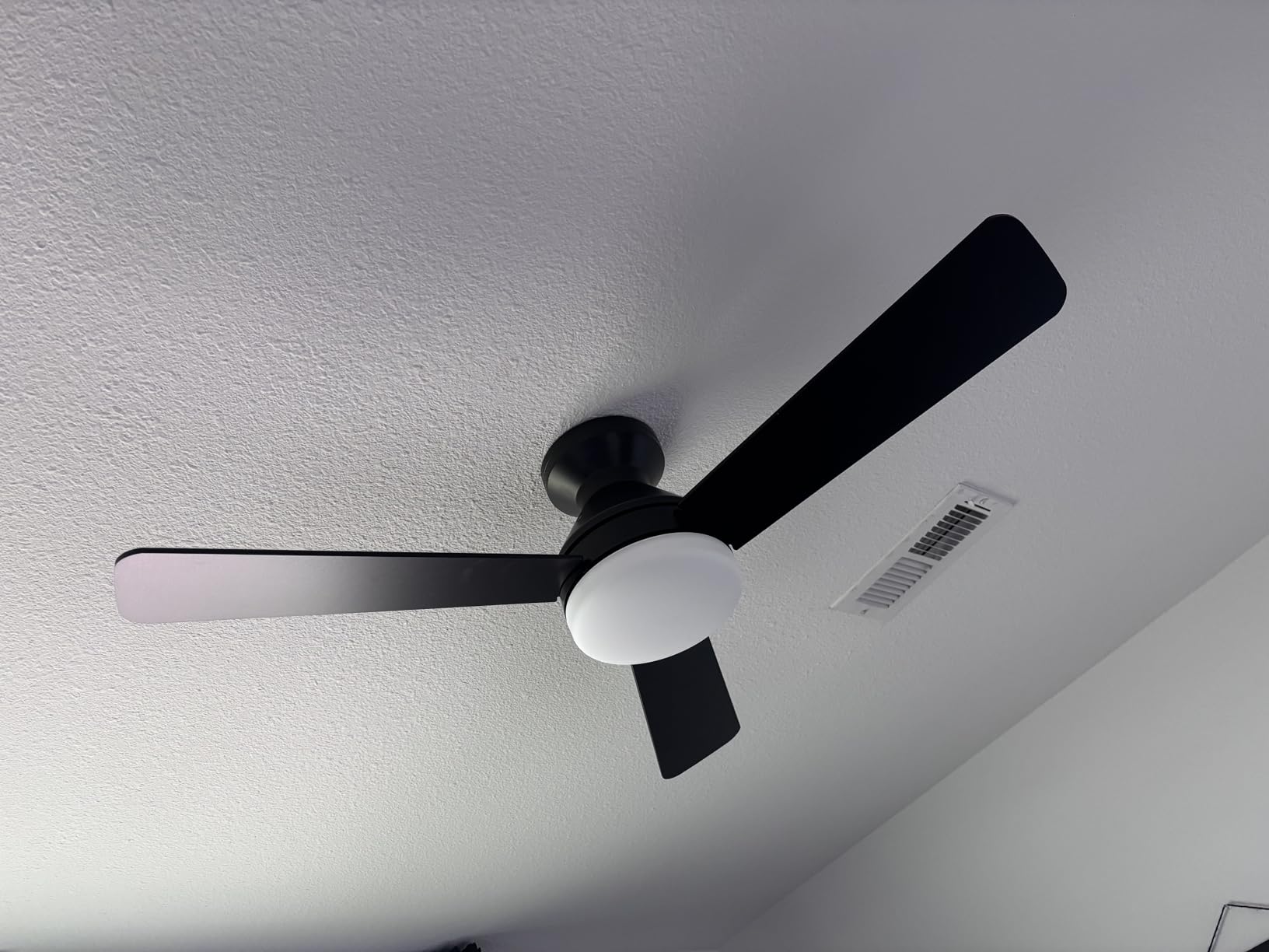 Amico 42 Inch White Low Profile Ceiling Fans with Lights and Remote | Flush mount, 3-color dimmable light, quiet reversible DC motor, easy install, memory, timer, bedroom, covered outdoor areas customer photo 1