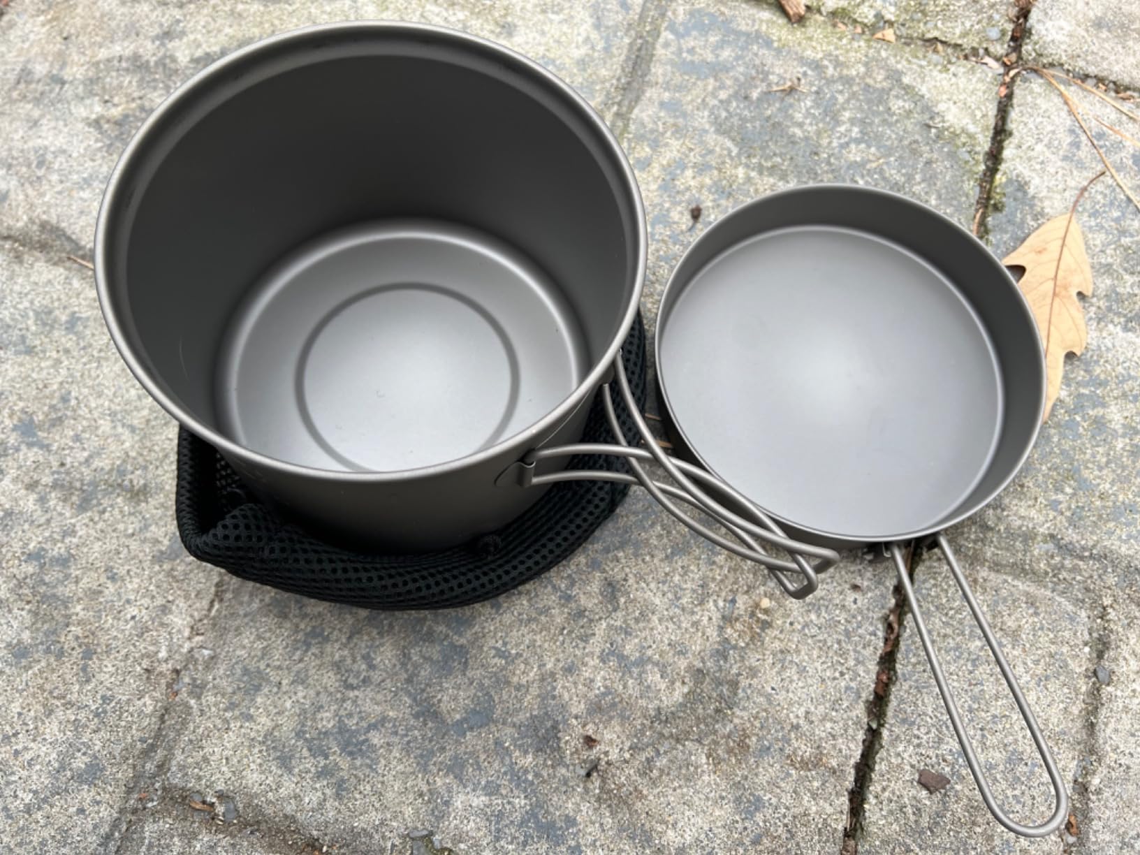 Maxi Titanium 1600ml Pot with Frying Pan Lid - Lightweight Outdoor Cooking System customer photo 1