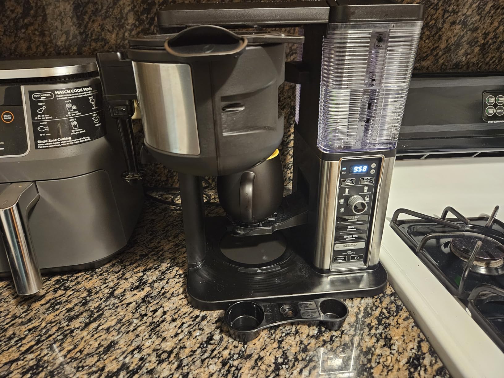 Ninja Hot & Iced XL Coffee Maker with Rapid Cold Brew, Black, CM371 customer photo 1