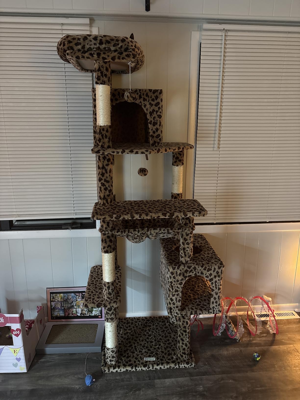 Globlazer F70 Pro Heavy Duty Cat Tree Tower for Indoor Cats Large Adult customer photo 2