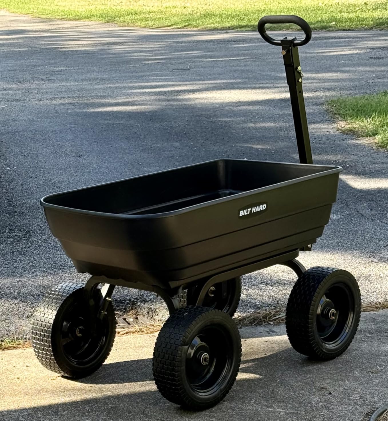 BILT HARD Poly Garden Dump Cart 1200 lbs with No Flat Tires, Quick Release, 2-in-1 Convertible Handle, 7 Cu Ft Dump Wagon Heavy Duty for Yard, Outdoor customer photo 2