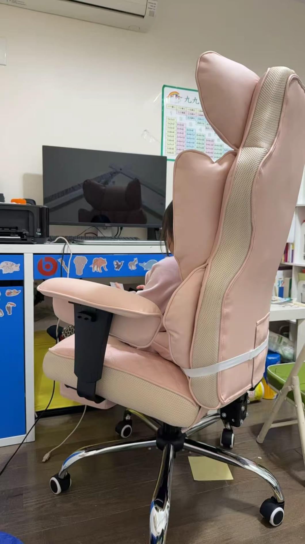 GTPLAYER Big and Tall Gaming Chair 400lbs Heavy Duty Office Chair with Foot Rest & Ergonomic Pocket Spring Lumbar Support, High Back 3D Saddle Shaped Cushion for Back Pain Relief, Matte-Black customer photo 2