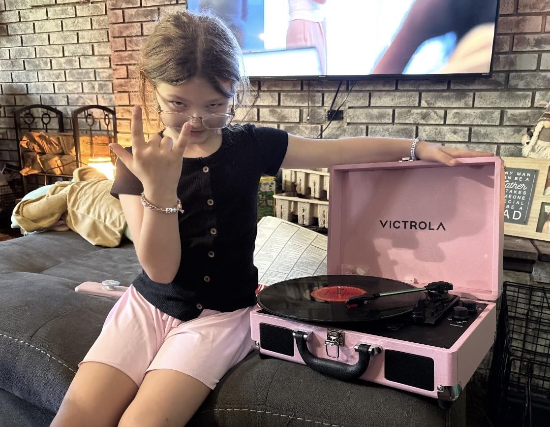 Victrola Journey II (2025 Model) - Bluetooth Suitcase Record Player - Built-in Stereo Speakers with Enhanced Bass, 3-Speed Turntable, Bluetooth Input and Output, RCA & Headphone Outputs (Turquoise) customer photo 1