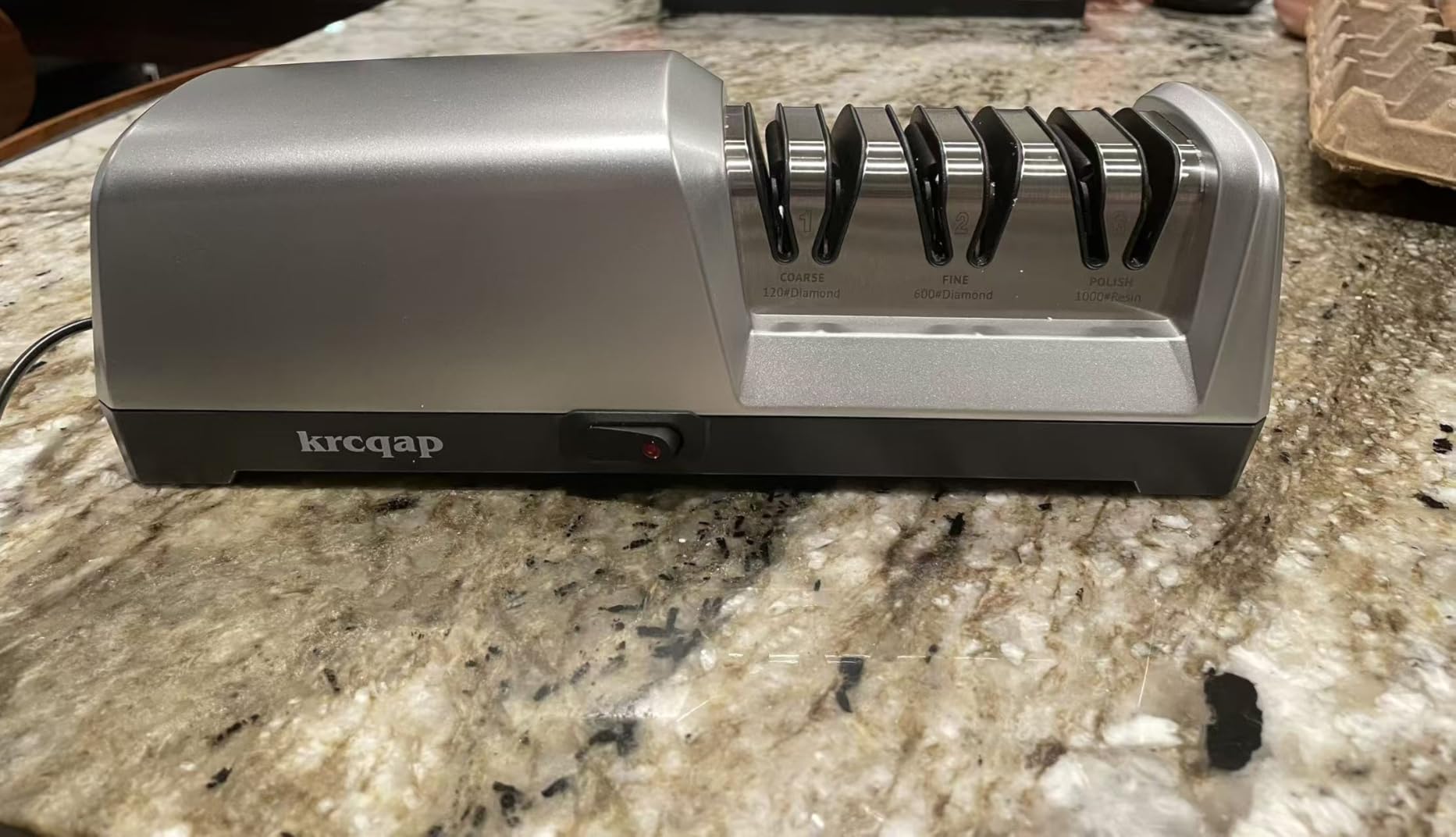 Knife Sharpener Electric for Kitchen - 3-Stage Kitchen Knife Sharpener - 15 Degree Precision Angle Guide Knife Sharpeners - Stainless Steel Grinding Head-Portable and Useful-Fast Sharpening, Repair, Polish customer photo 1