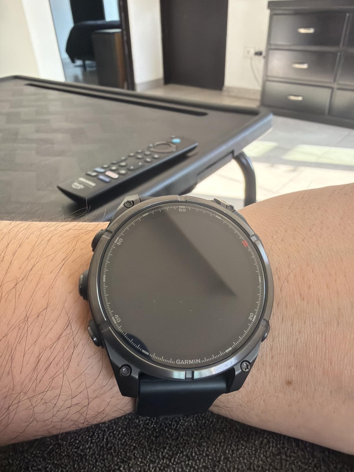 Garmin fēnix 8 Pro, 51mm, AMOLED Display, Premium Connected Multisport GPS Smartwatch, inReach Technology, Sapphire, Carbon Gray DLC Titanium with Black/Pebble Gray Silicone Band customer photo 2