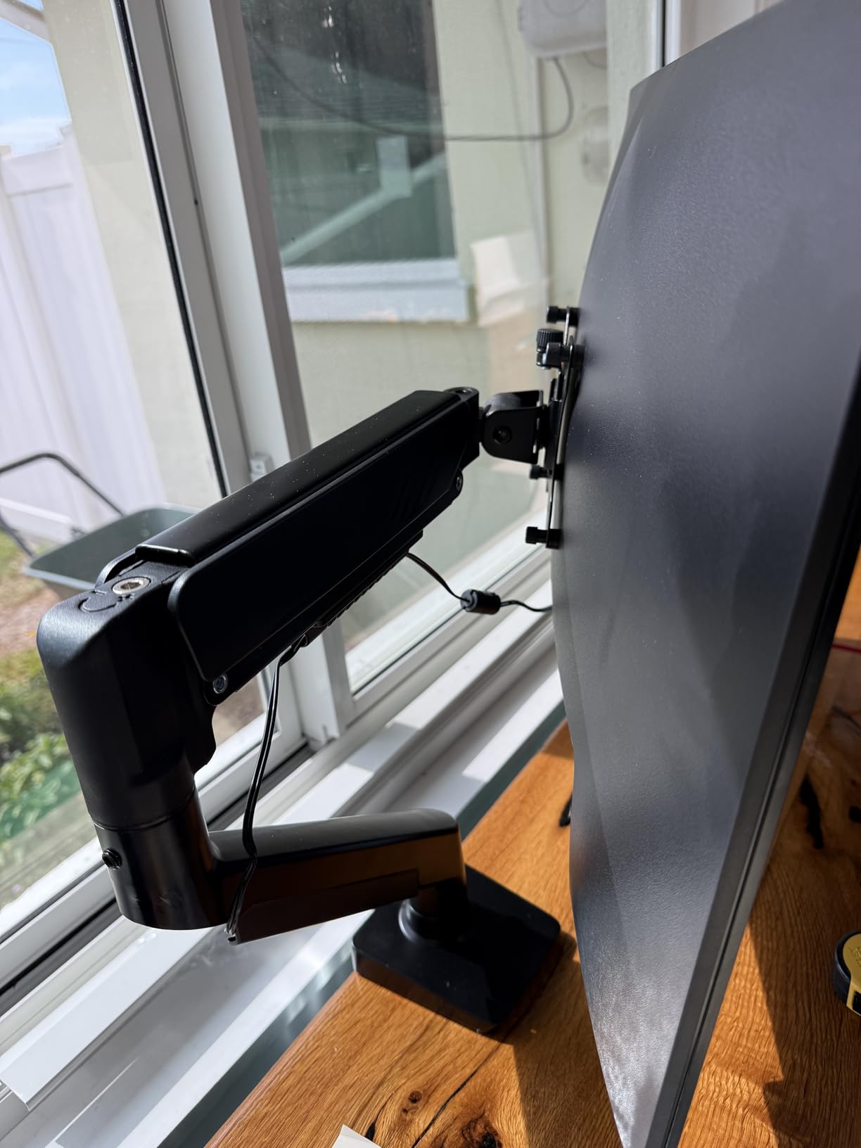 ErGear Dual Monitor Arm, Full Adjustable Monitor Mount for 13-32 inch Screens, Fast Install Computer Monitor Stand with Tool-Free VESA Mount, Max Load 19.8 lbs, Max VESA 100x100mm customer photo 1