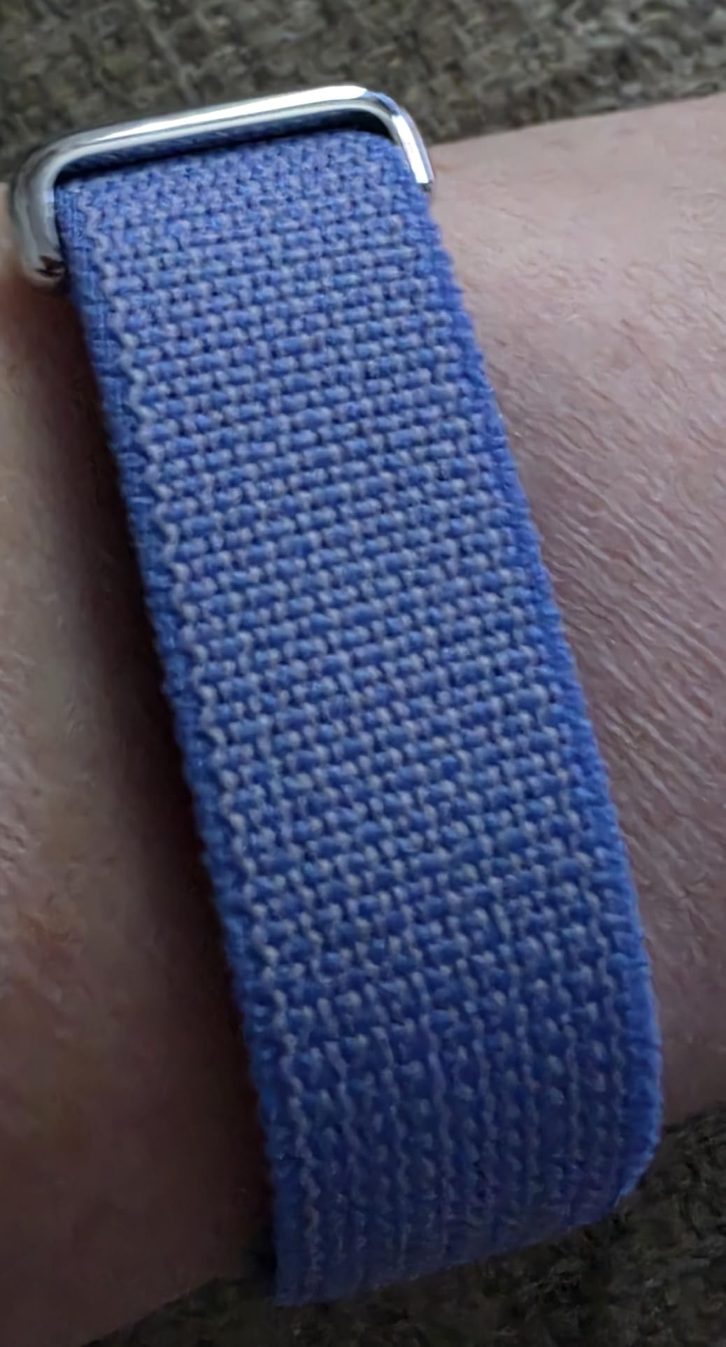Google Fitbit Air - Screenless Activity Tracker with Fitness, Heart Rate, and Sleep Tracking - Personalized AI-Powered Coaching - Up to 7 Days' Battery Life - Works with iOS and Android - Lavender customer photo 1
