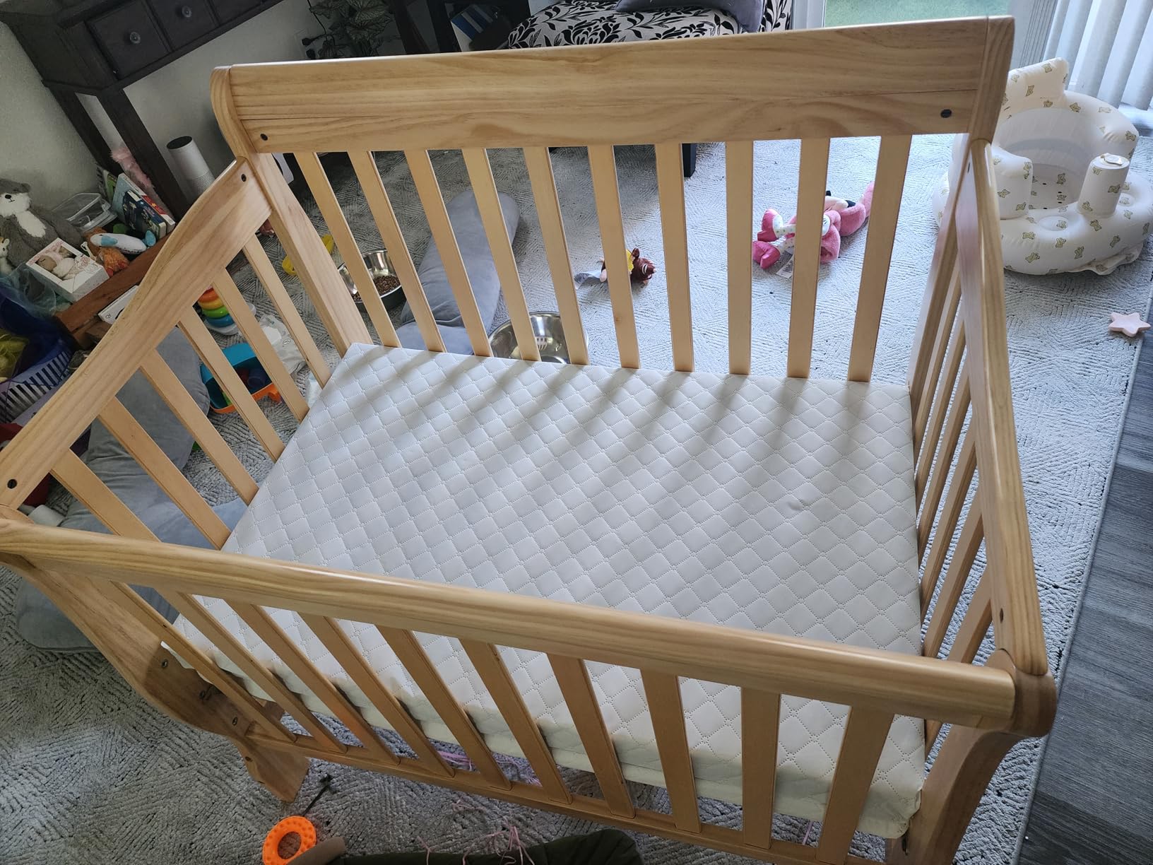 Dream On Me 4-in-1 Mini Baby Crib for Small Spaces, Aden, White customer photo 2