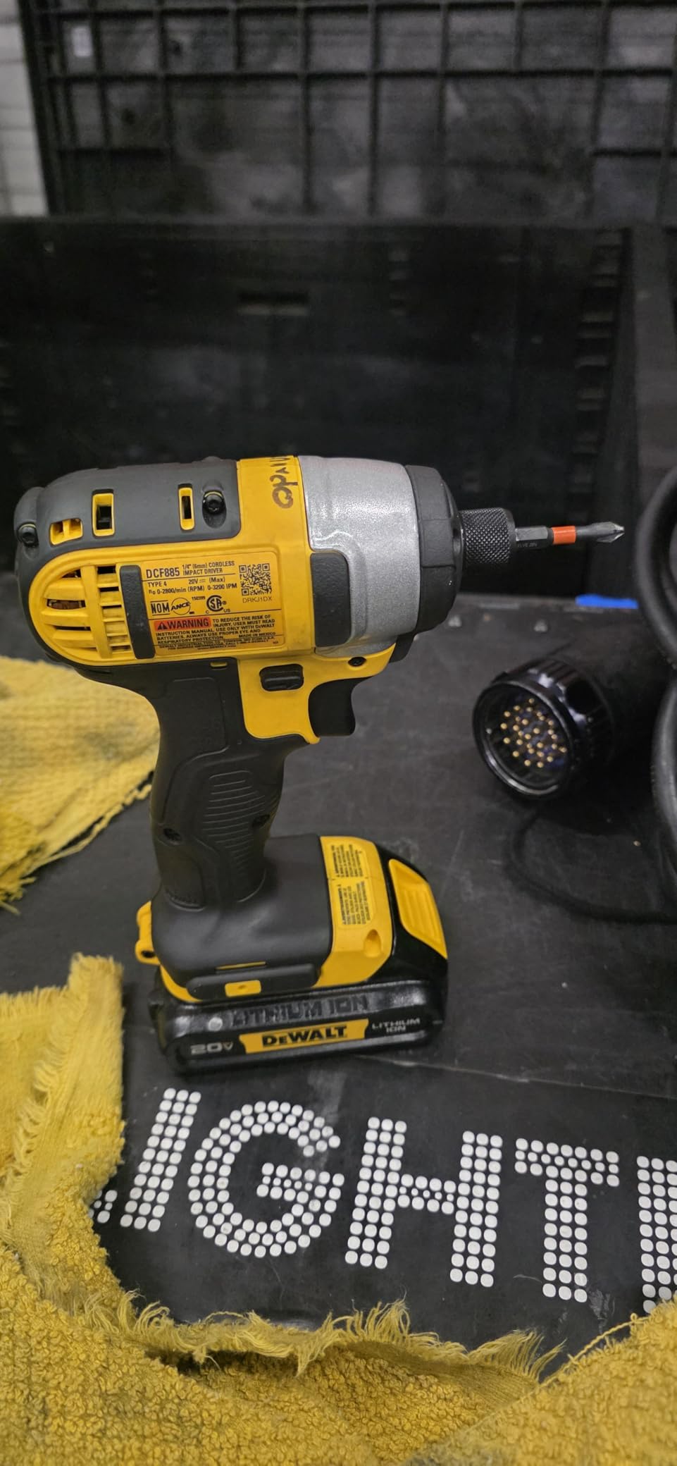DEWALT 20V MAX Cordless Drill and Impact Driver, Power Tool Combo Kit , Includes 2 Batteries, Charger and Bag (DCK240C2) customer photo 2