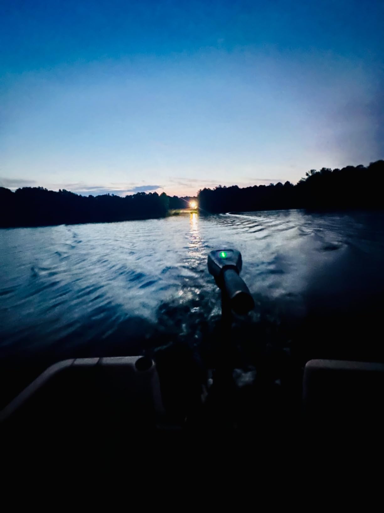 Newport NV-Series Thrust Saltwater Transom Mounted Trolling Electric Trolling Motor w/LED Battery Indicator customer photo 2