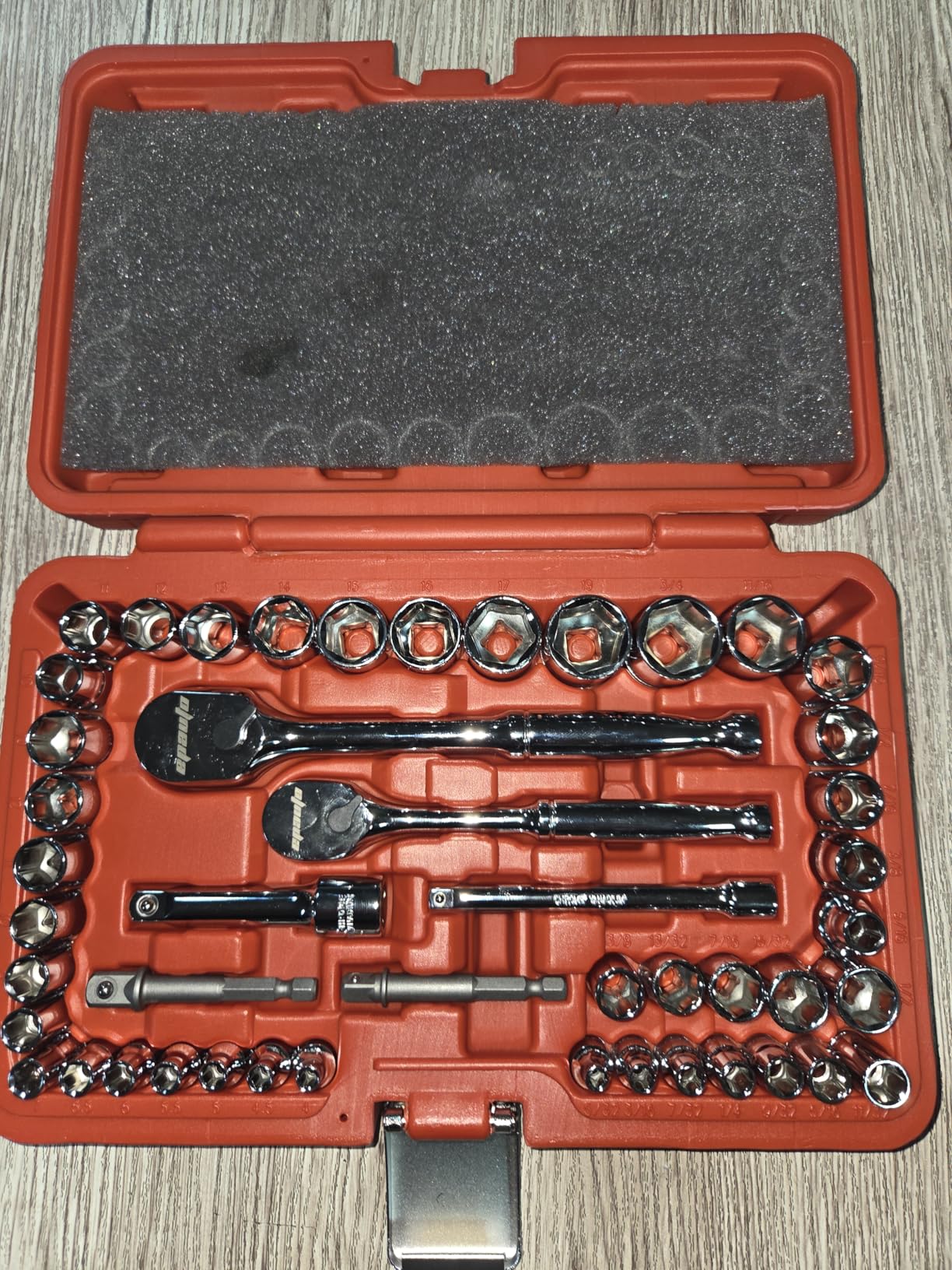 EPAuto 40 Pieces 1/4-Inch & 3/8-Inch Drive Socket Set with 72 Tooth Reversible Ratchet customer photo 1