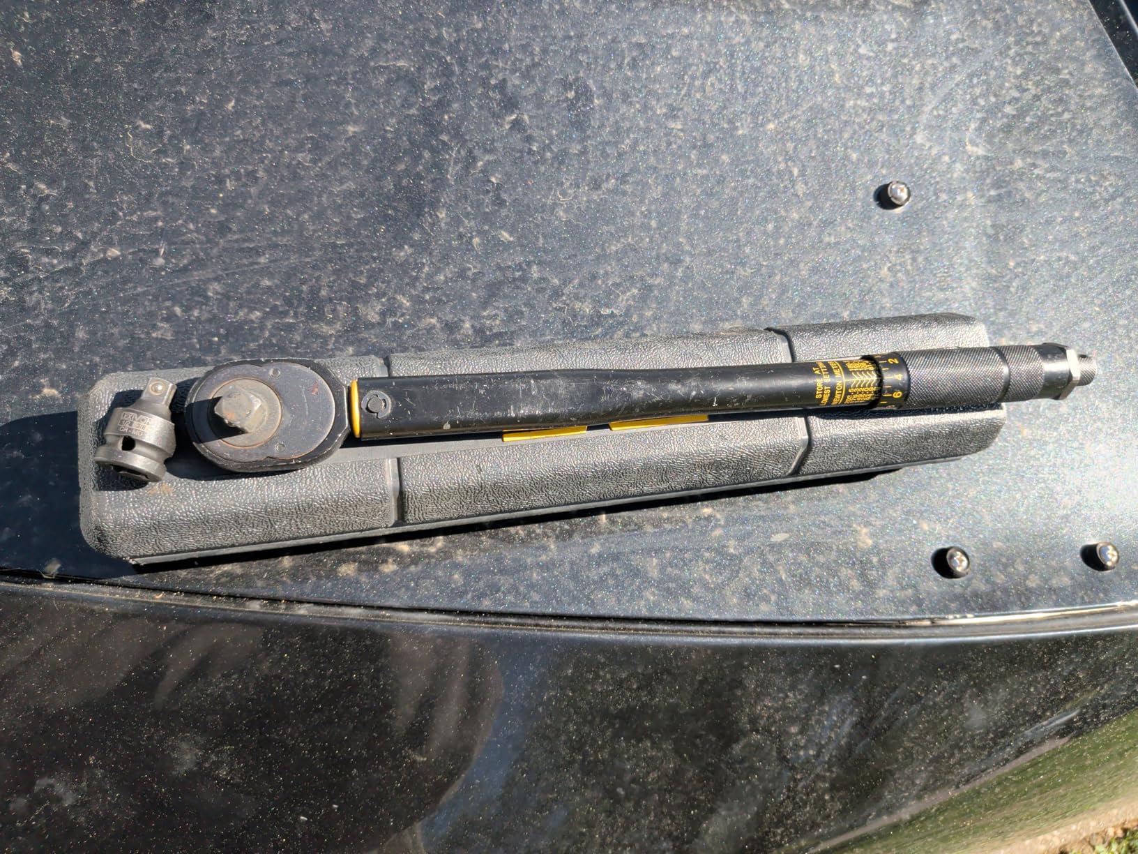 LEXIVON Torque Wrench 1/2-Inch Drive Click 10~150 Ft-Lb/13.6~203.5 Nm (LX-183) customer photo 1