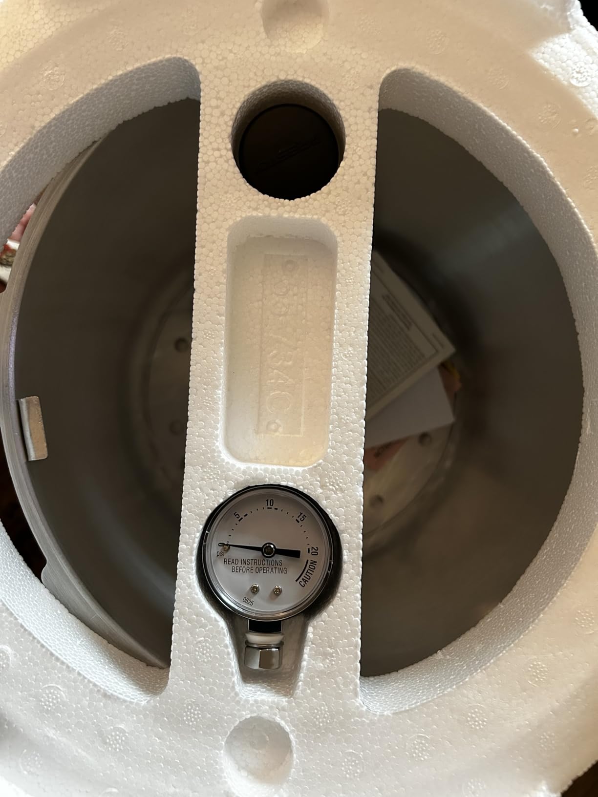 Presto 01784 23-Quart Induction Compatible Pressure Canner customer photo 2