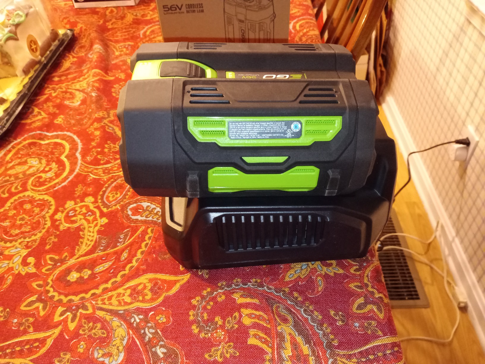 EGO POWER+ Cordless Electric Leaf Blower, 650 CFM, With Battery - LB6504 customer photo 2