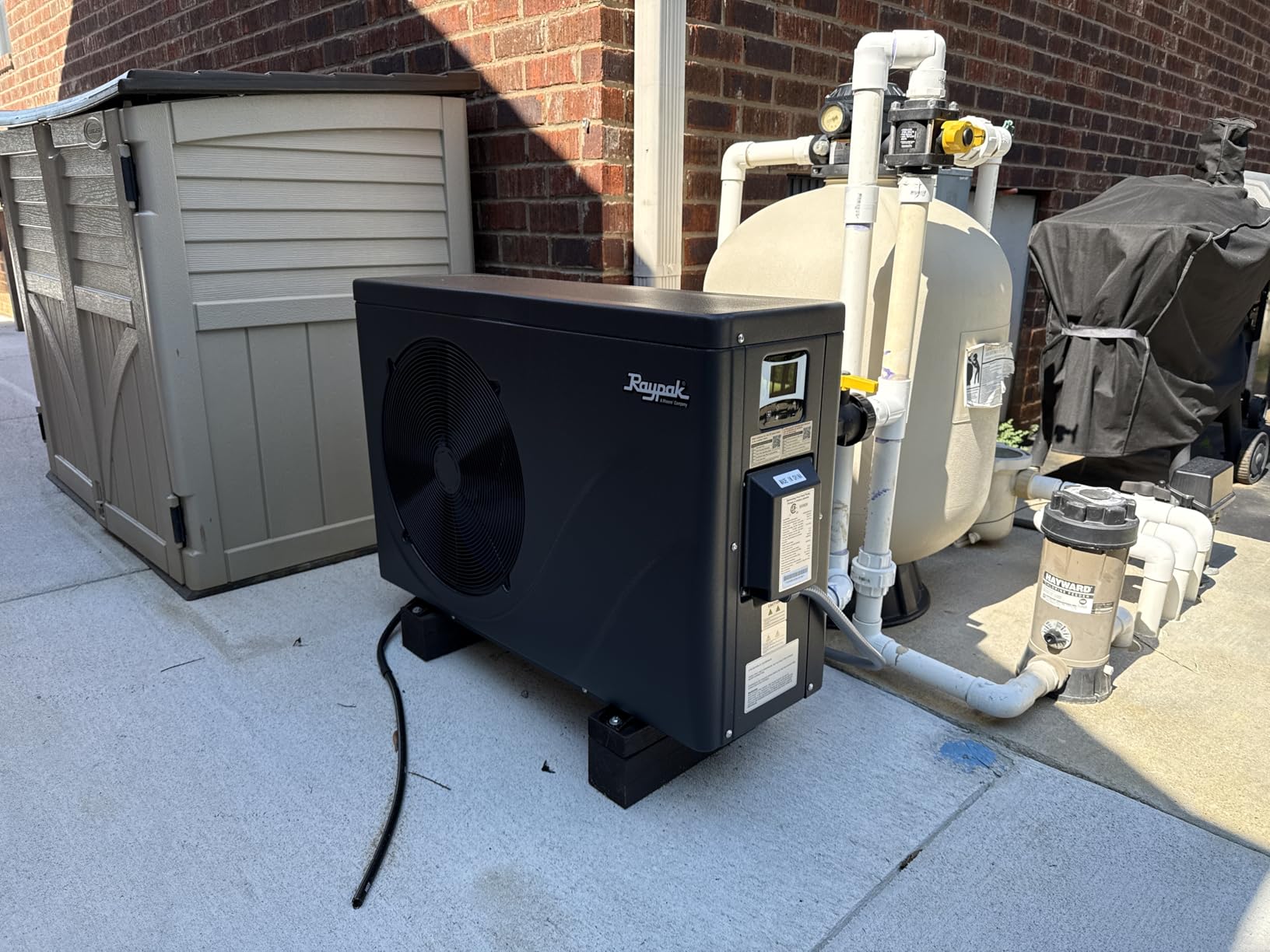 Pentair Crosswind Horizontal Discharge 50k BTU Pool & Spa Heat Pump - 1.28 kW (017740) customer photo 1