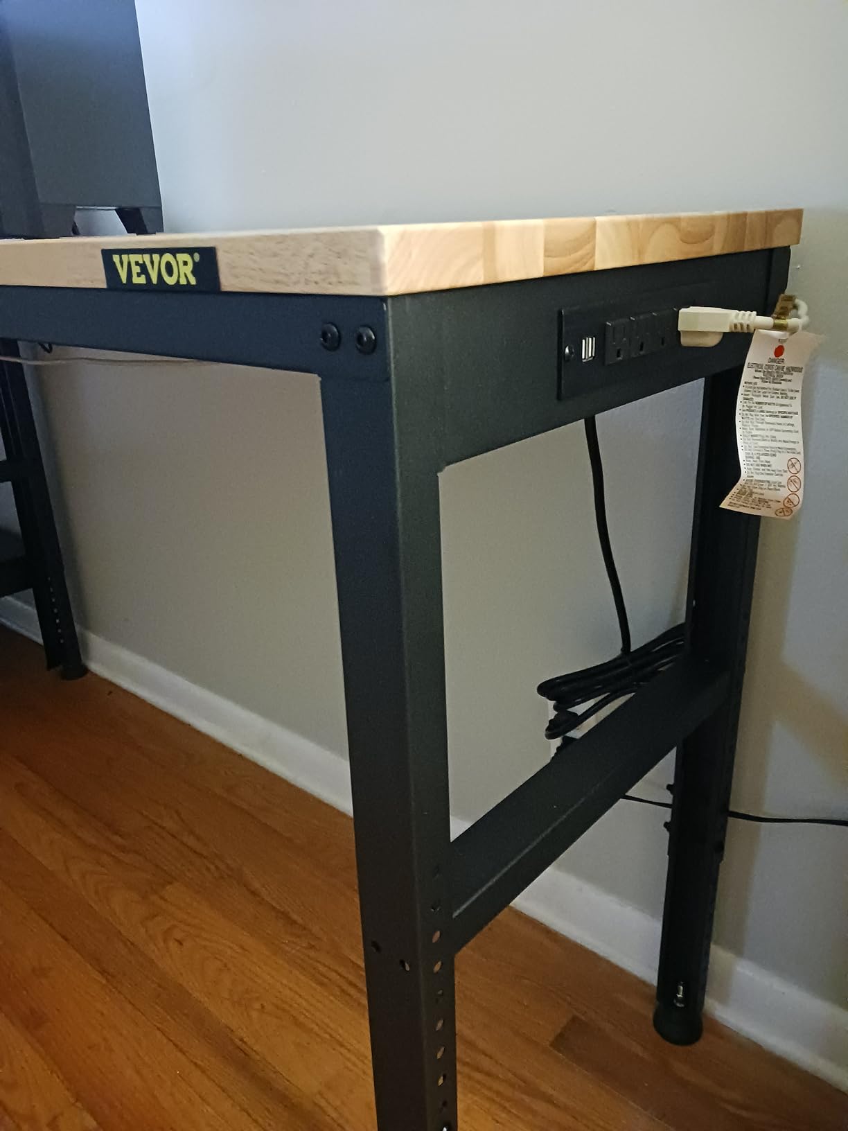 VEVOR Adjustable Workbench, 2000 lbs Capacity, 61 x 20-inch Heavy Duty Work Bench with 27.1-36 Inches Height Adjustment, Garage Workbench with Power Outlets customer photo 2