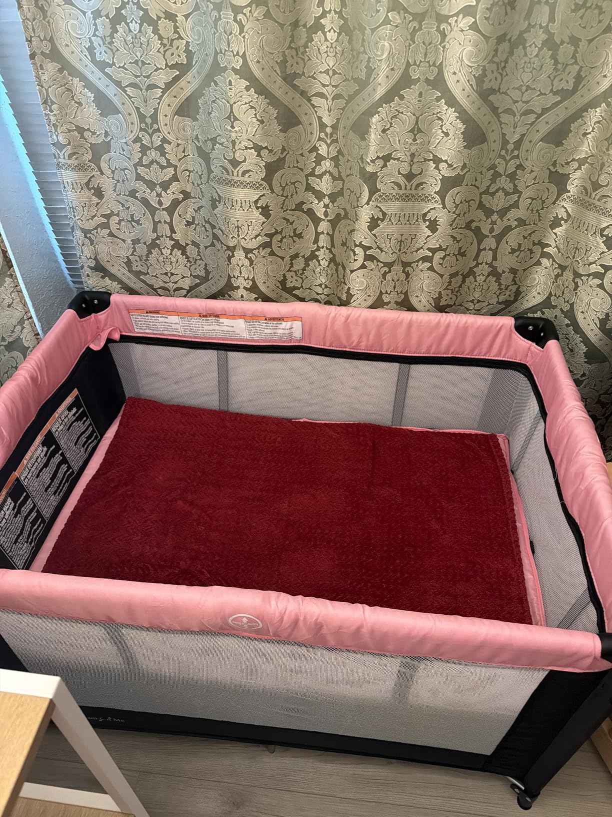 Dream On Me Zazzy Portable Baby Playard with Bassinet, Travel Carry Bag customer photo 1