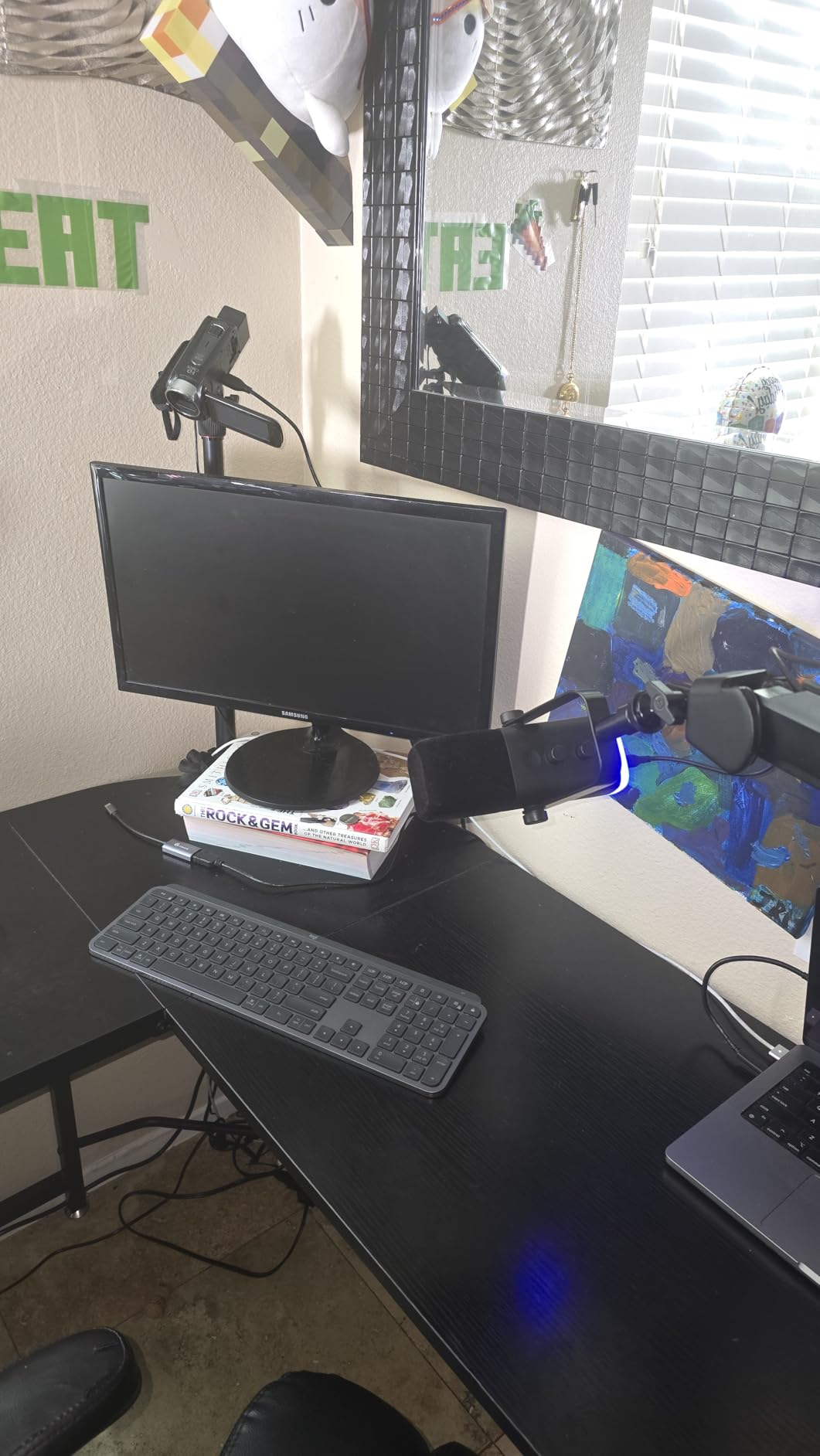 FIFINE AmpliGame AM8 USB/XLR Dynamic Microphone for Gaming Streaming customer photo 2