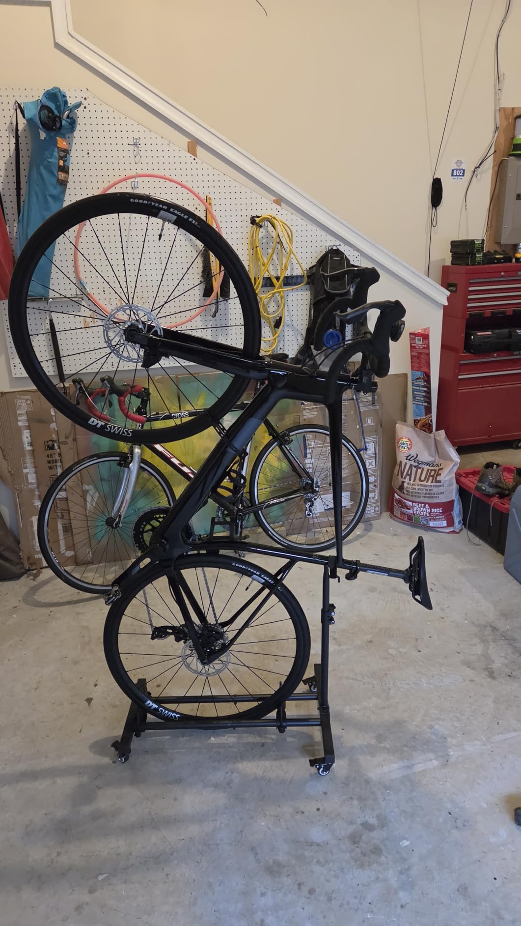 Sttoraboks Vertical Bike Stand, Freestanding Bike Rack Garage Storage Upright Bicycle Floor Stand Indoor Bike Holder with Adjustable Height for Garage & Apartment - for Wheels Sizes up to 29