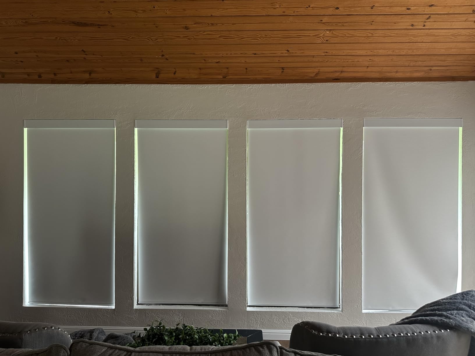 Kincmo Motorized Blinds with Remote, APP, Voice Control - 100% Blackout customer photo 1