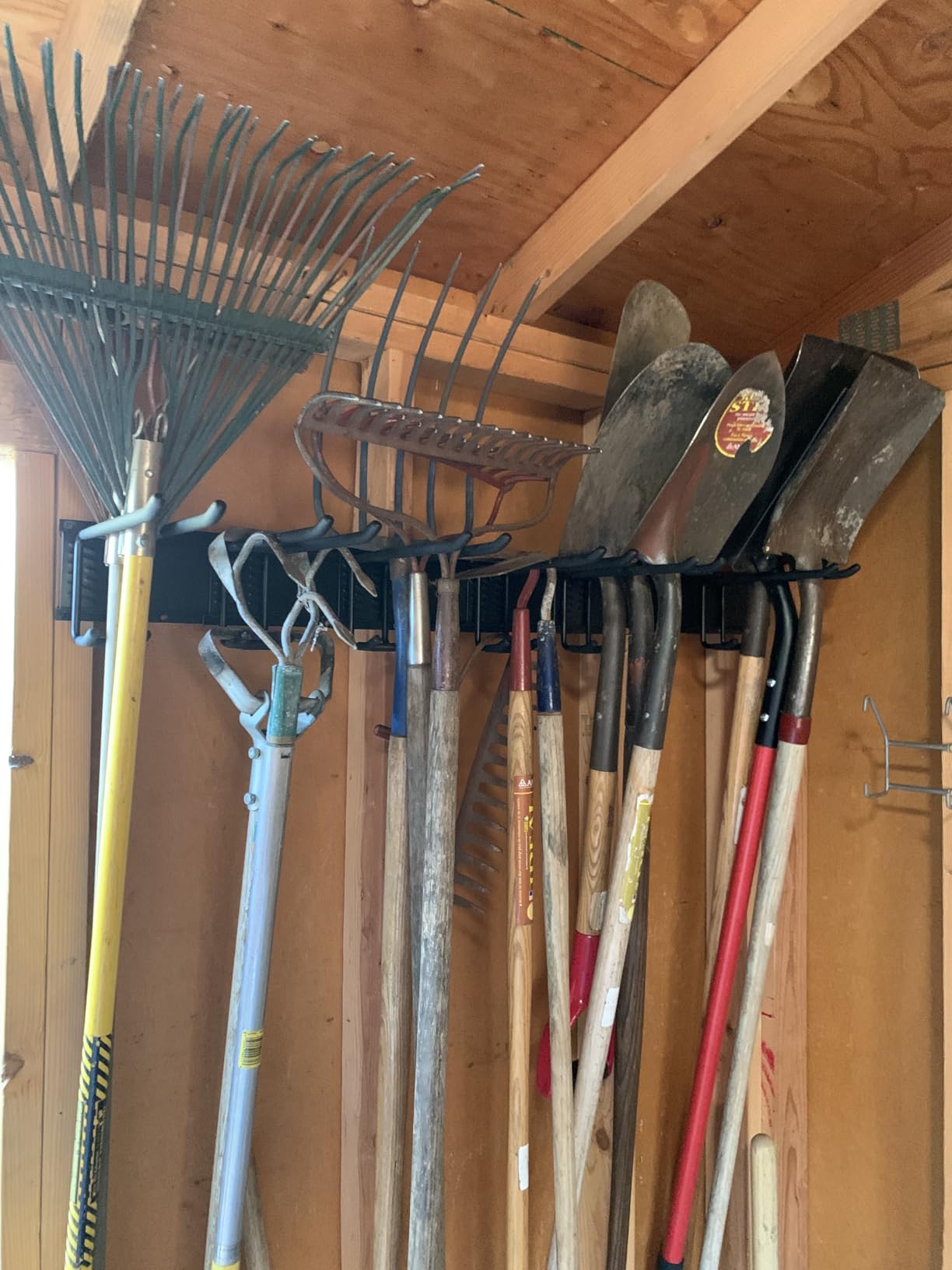 PIYILO Garage Tool Organizer Wall Mount with 48 inches Rails and 6 Double-layer Hooks, Garden Tool Rack Heavy Duty, Garage Hanging Storage Rack For Yard Tools, Shovel, Shed customer photo 1