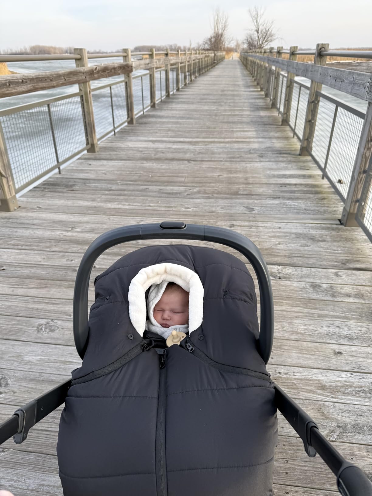 UPPAbaby Vista V3 Convertible Single-to-Double Stroller - Jake customer photo 2