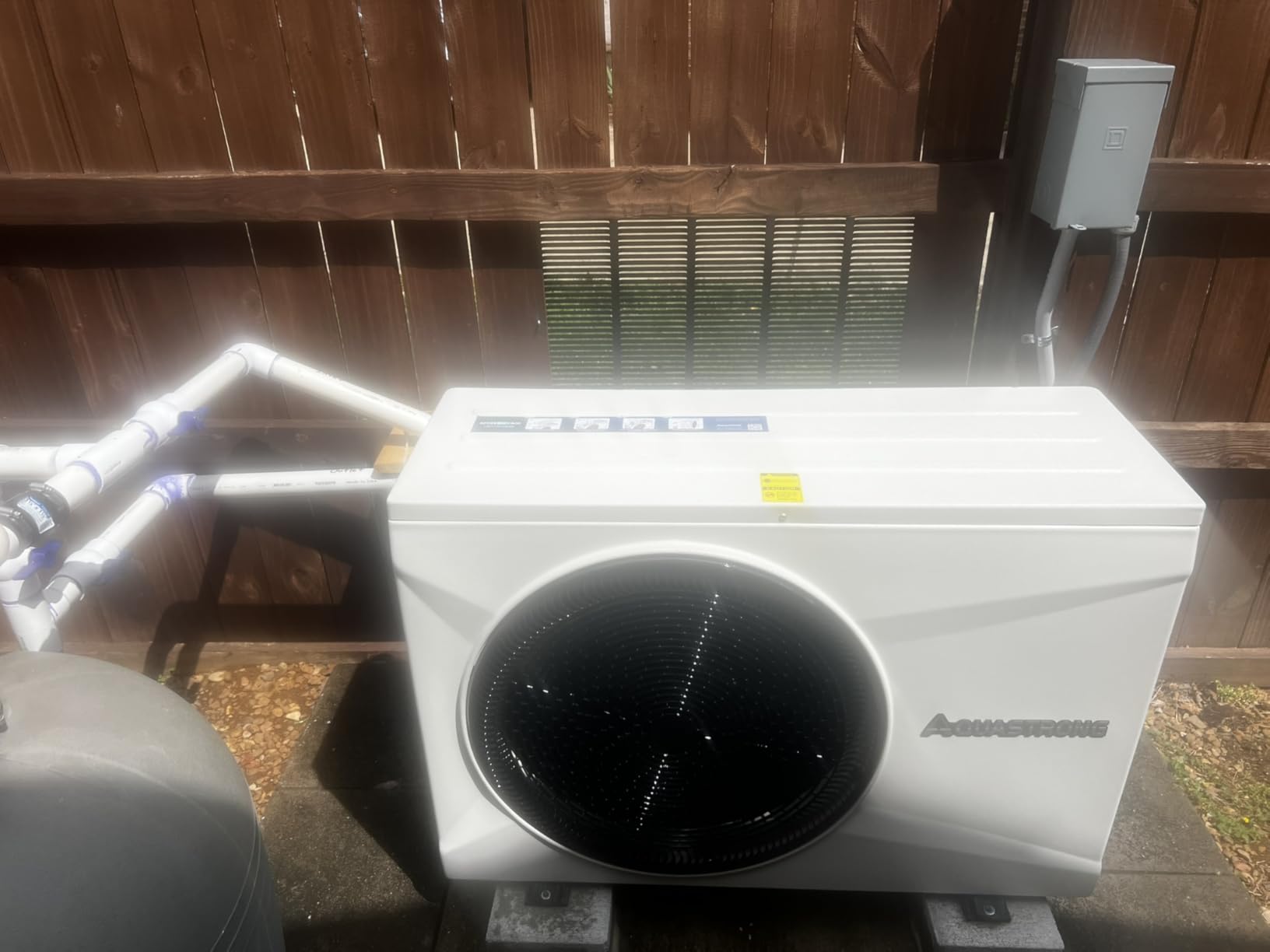 AQUASTRONG Inverter Swimming Pool Heat Pump, Pool Heater for Above Ground and Inground Pool Heating Smart WiFi Control and Cooling Pool Heater Pools Up to, 9000 Gallons customer photo 1