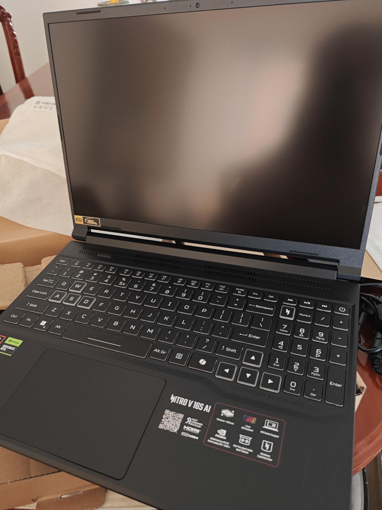 Acer Nitro V 16S customer photo 1