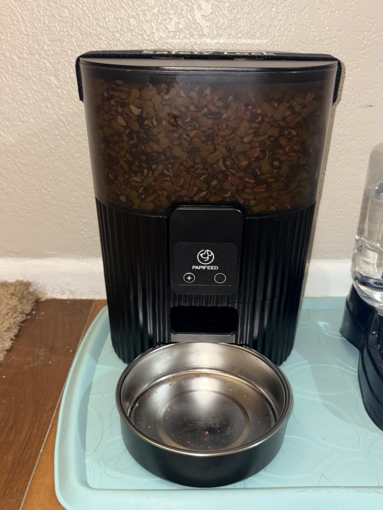 PAPIFEED Automatic Cat Feeder with Camera, 3L Cat Food Dispenser with App, 2.4G WiFi Timed Cat Feeder for Dry Food, 2-Way Audio, Smart Pet Feeder for Small Dog, 10 Meals/Day, 6 Portions/Meal customer photo 2
