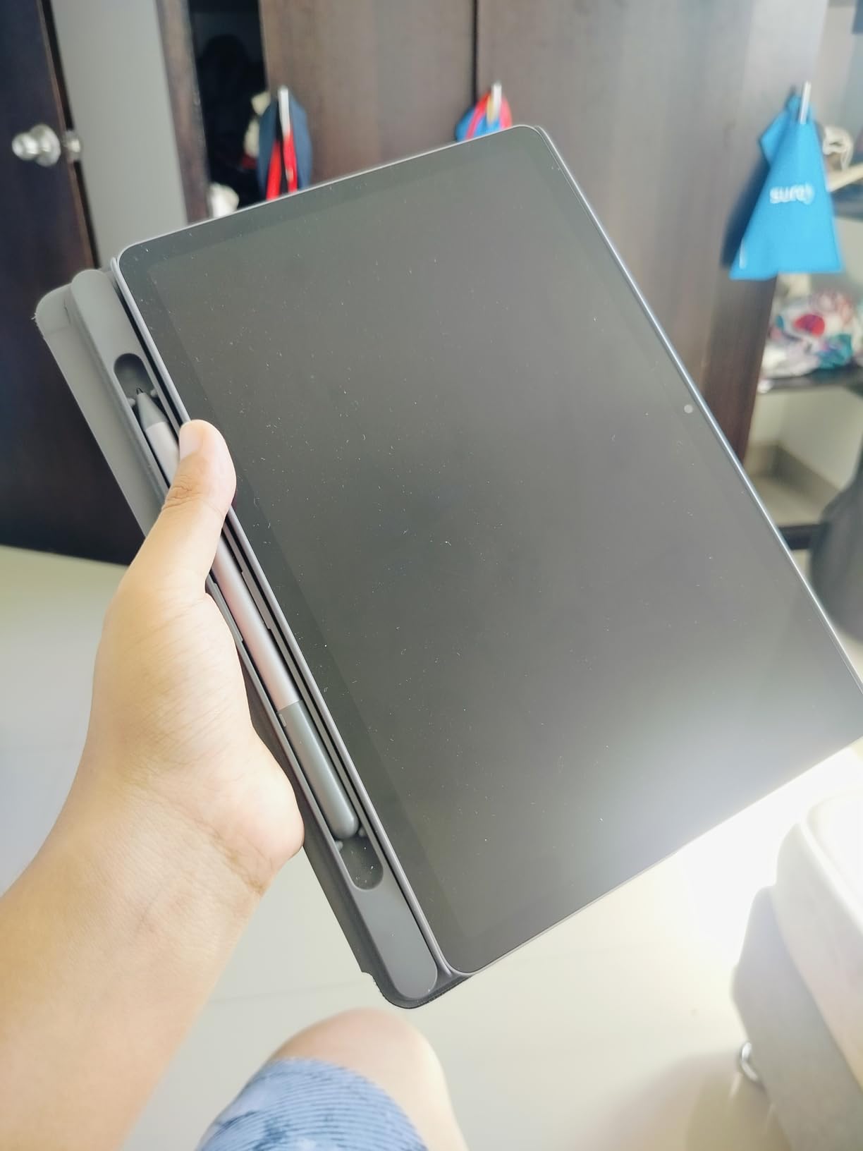 Lenovo Idea Tab - College Tablet - 11″ 2.5K IPS Touchscreen Display - 90Hz - MediaTek Dimensity 6300-8 GB Memory - 256 GB Storage - Integrated Arm Mali-G57 MC2 - Tab Pen and Folio Case customer photo 1