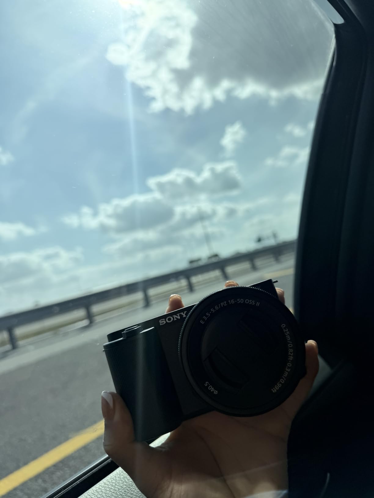Sony ZV-E10 APS-C Mirrorless Camera with 16-50mm Lens Black | 24.2MP APS-C, UHD 4K30p, 3.0 Side Flip-Out Touchscreen customer photo 2