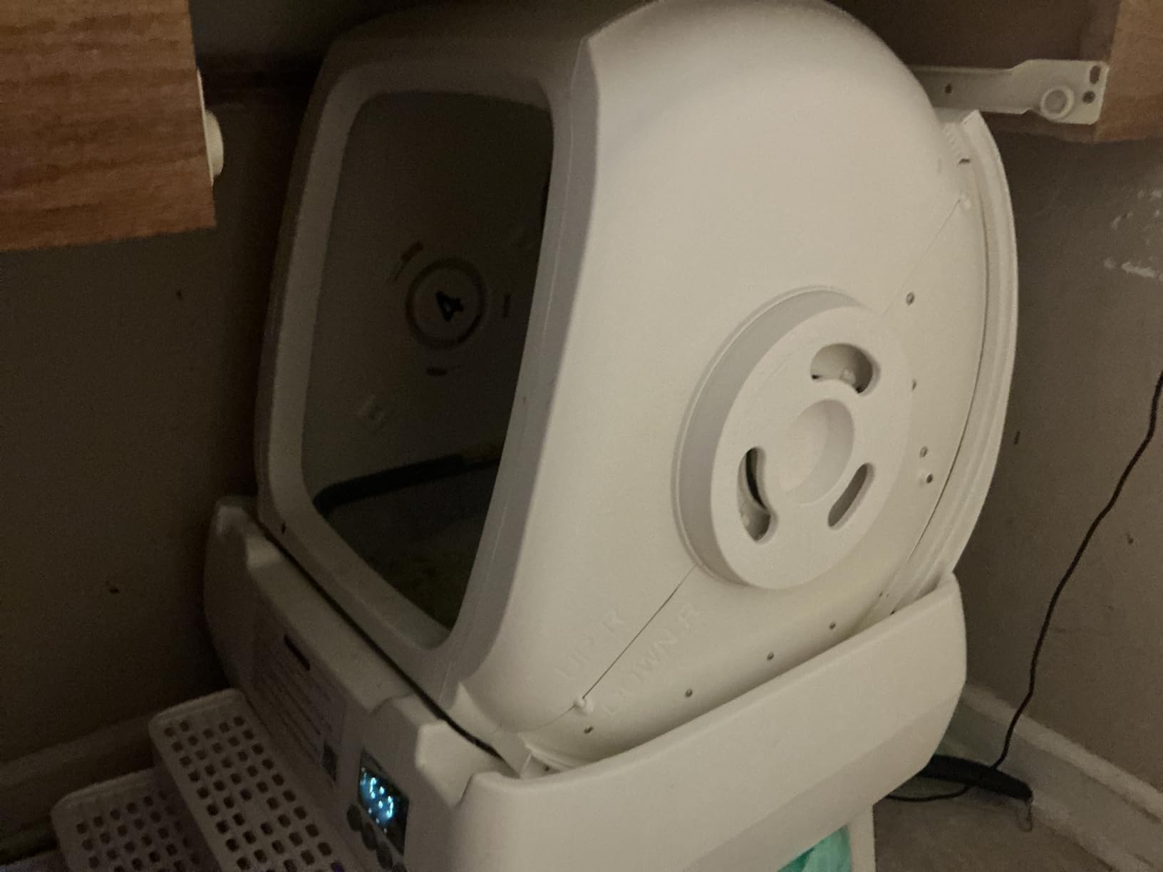 Automatic Cat Litter Box Self Cleaning - App Control, Cat Toilet Records, Suitable for Big Cats, Medium Cats, Kittens and Multi-Cat Families, Anti-Pinch, Low Noise customer photo 1