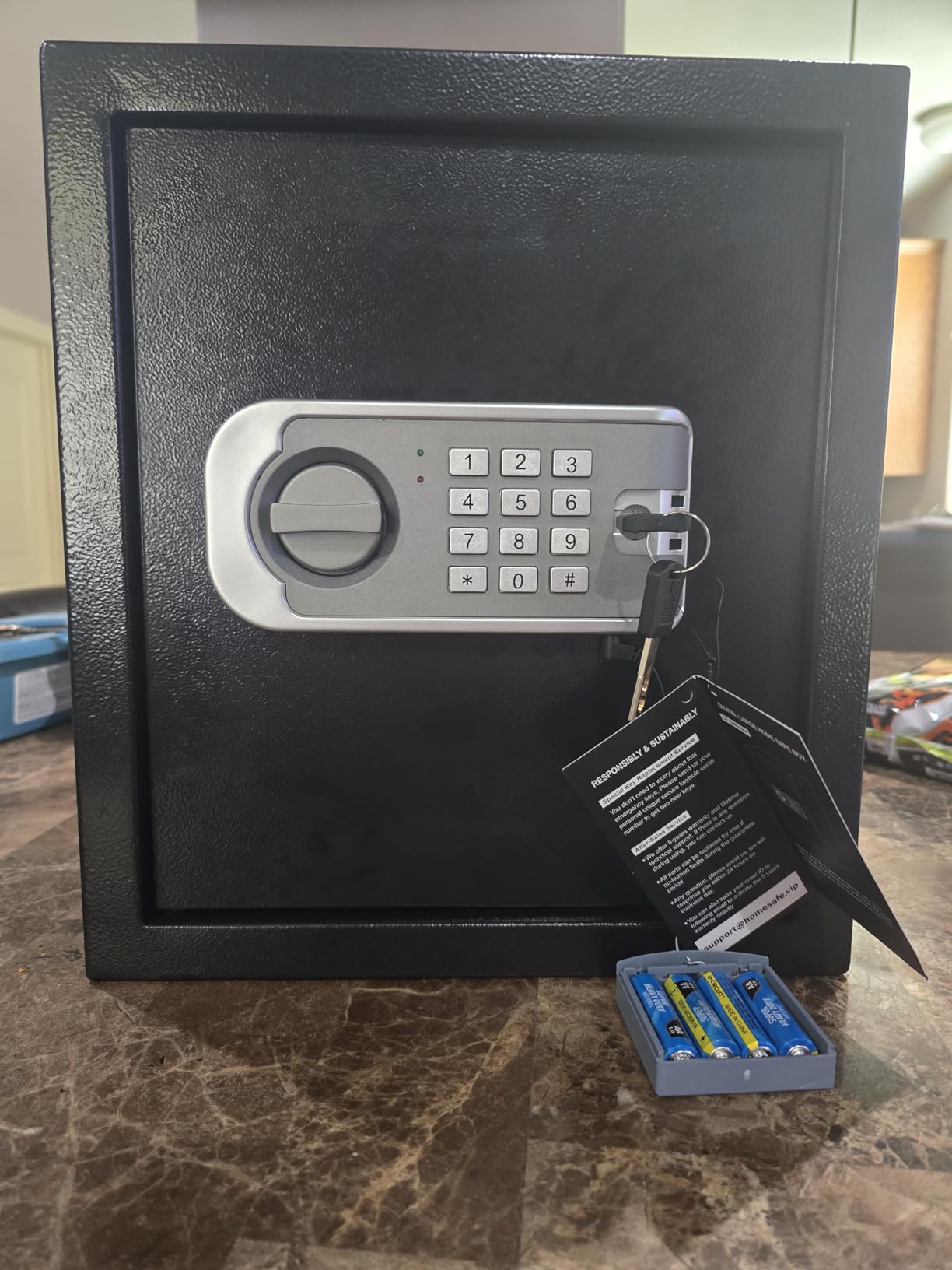 [2026 Upgraded] 35 Mins Heavy Duty Fireproof Safe, 7.5 Cuft Home Safes Fireproof Waterproof, Fire Proof Safe with Digital Keypad Keys, Smart Alert, Mute Mode, Security Safes for Home Office Documents customer photo 2