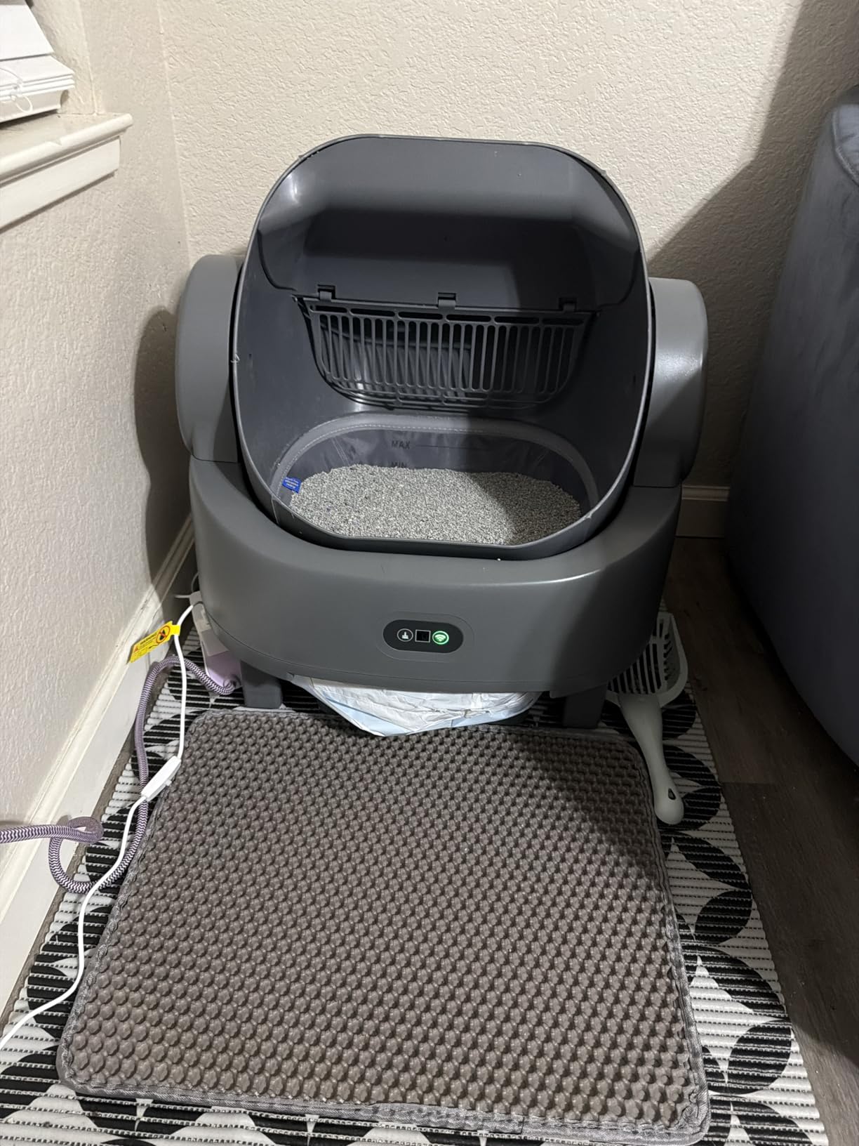Automatic Litter Box, Open Top Large Self Cleaning Cat Litter Box for Multiple Cats, with APP Control/Multiple Safety Sensors/Trash Bag/Litter Mat, Cat Box Automatic Cleaning customer photo 2