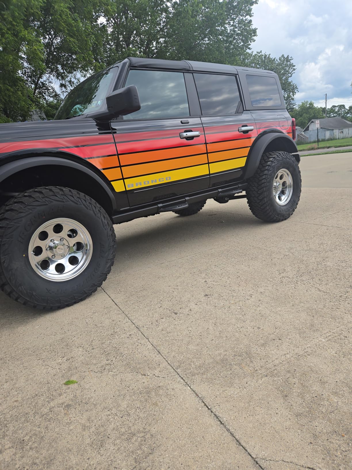 Pro Comp Alloys VINTAGE 18X9 8X165.1 4.76-6mm POLISHED - PXA1069-8982 customer photo 1
