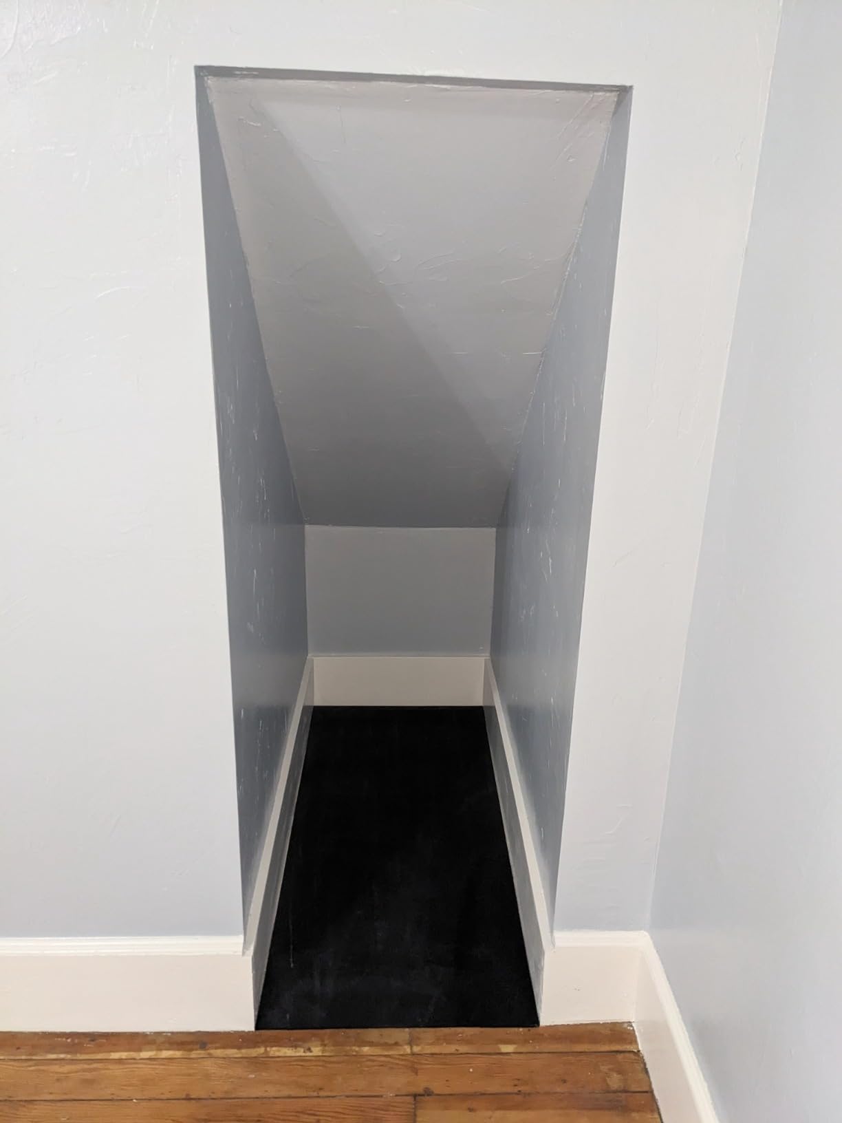 Rubber-Cal Elephant Bark Rubber Flooring Roll - 1/4